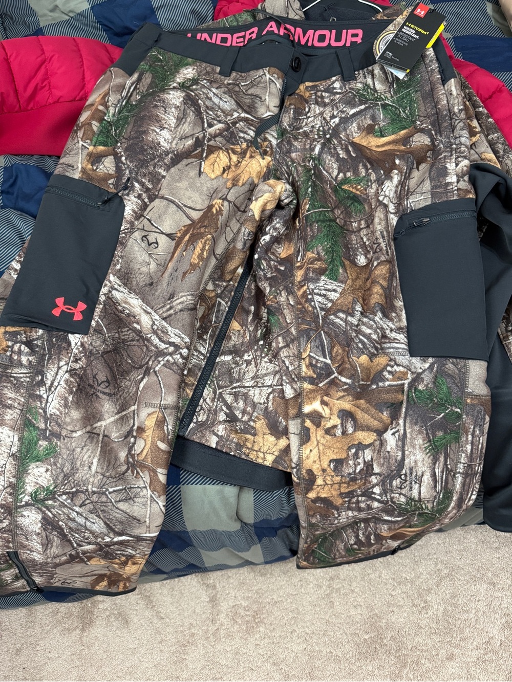 Under Armour Realtree Storm 1 Pants Women's Size XL - NWT!